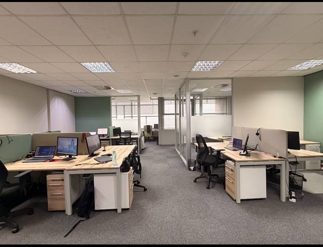 157M² OFFICE FOR SALE IN UMHLANGA RIDGE